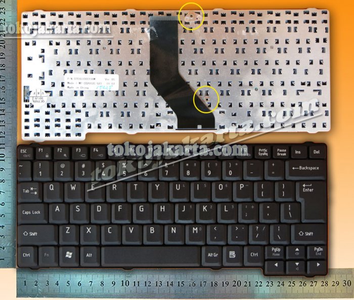 Keyboard Laptop Toshiba Satellite L10, L15, L20, L25, L30, L35 L100 L20-198 Series/ Tecra L2 / 0704UI000198M, MP-03263US-920, MP-03266US-920, MP-03266 (Black)